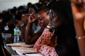 Sokhna Ndéye Merry Sall, étudiante en biologie, chimie et géosciences. © Guy Peterson / AFP