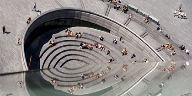 Deux photographes de l’AFP, Adrian Dennis et Leon Neal du bureau de Londres récompensés au prestigieux prix UK Picture Editor’s guild Awards